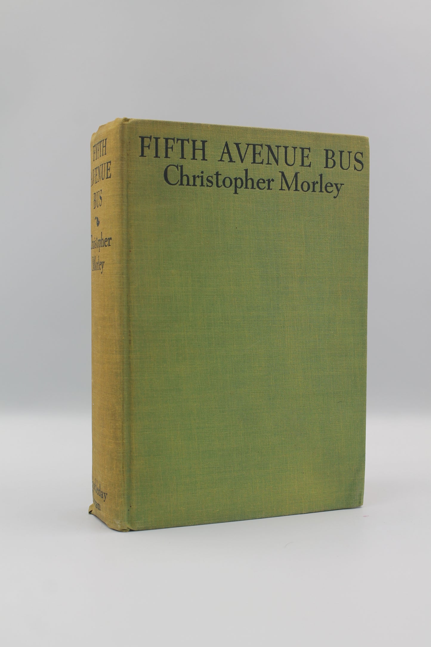Fifth Avenue Bus
