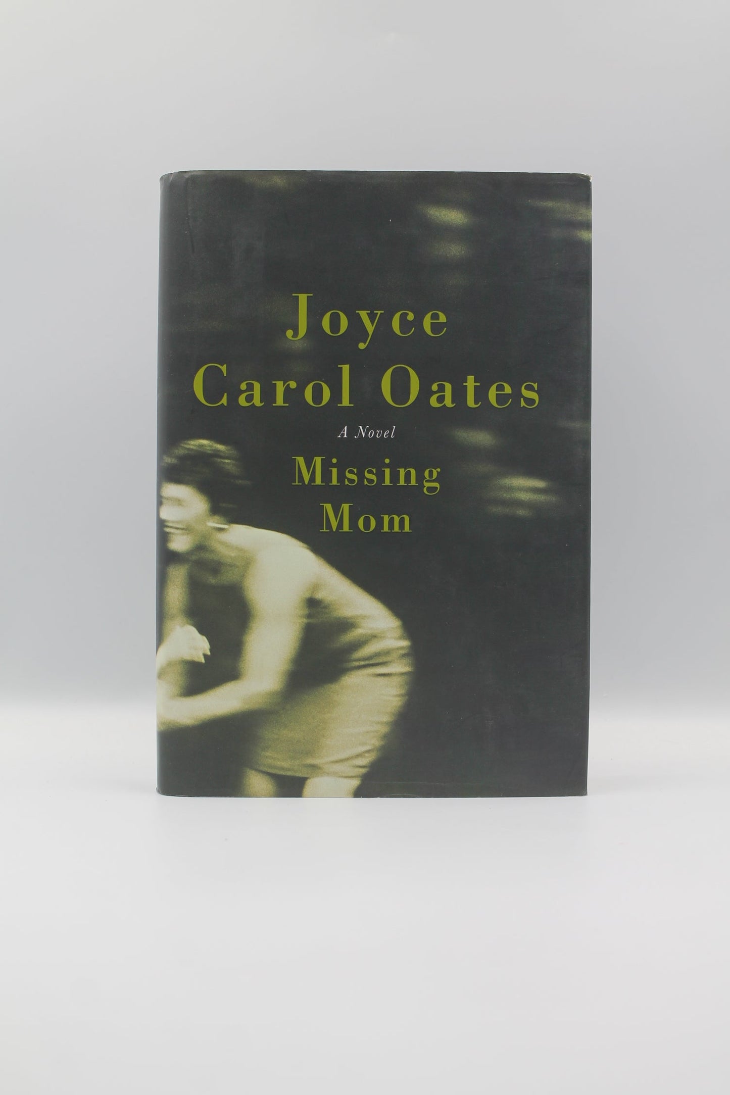 Missing Mom: A Novel