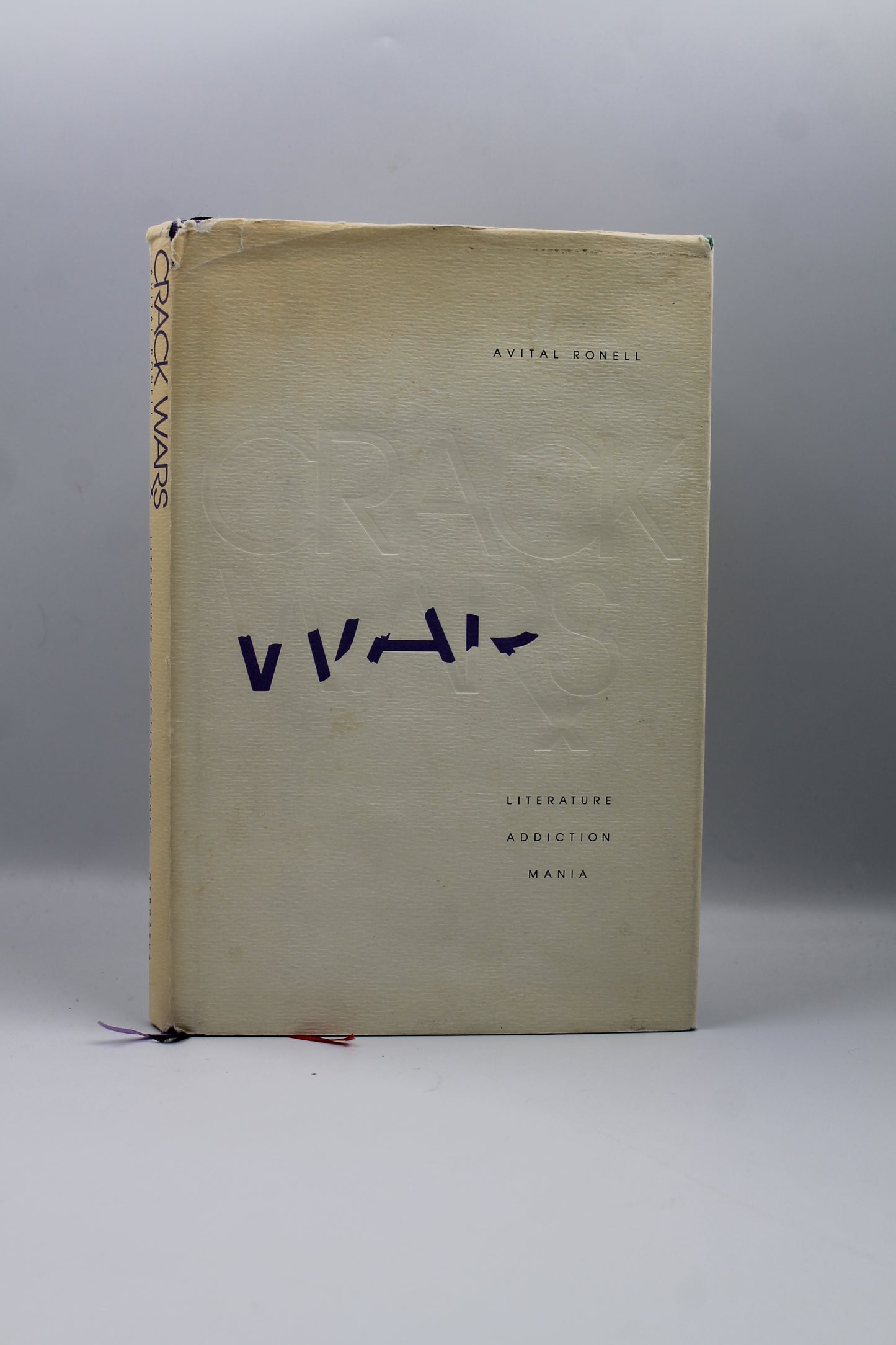 Crack Wars: Literature, Addiction, Mania