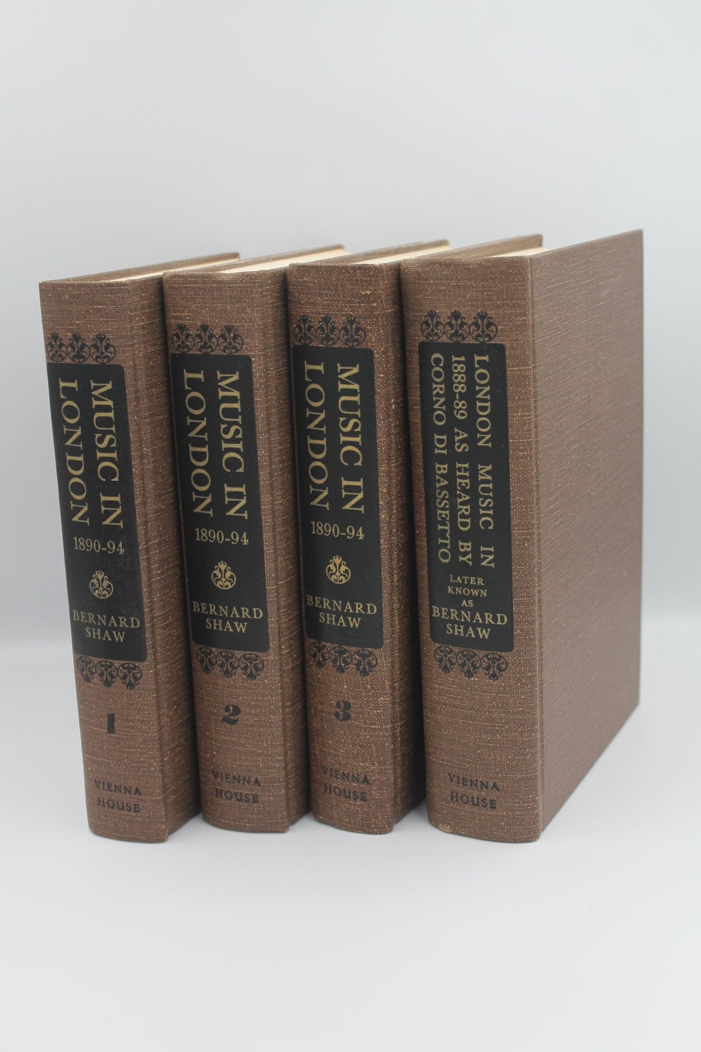 Music in London (1890 - 94) - in three volumes / London Music in 1888-89 as heard by Corno di Bassetto