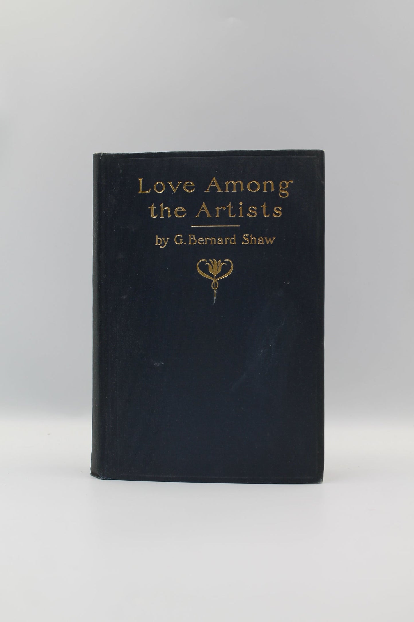 Love Among the Artists